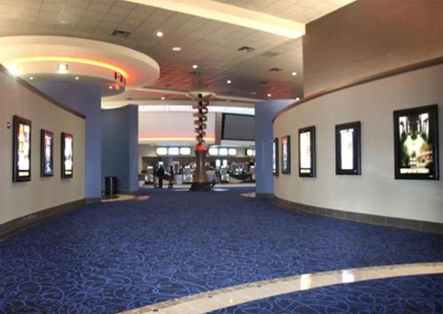 Blue Oaks Cinema